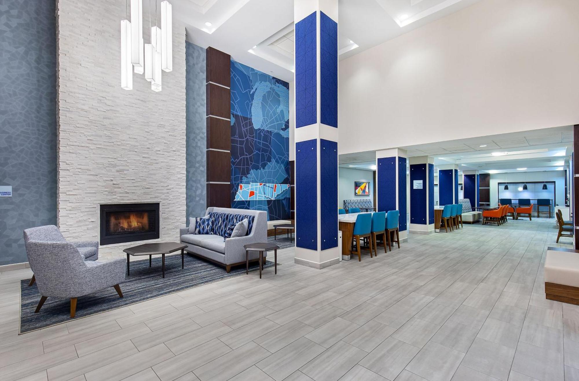 Holiday Inn Express & Suites - Cleveland Northwest By Ihg Екстериор снимка